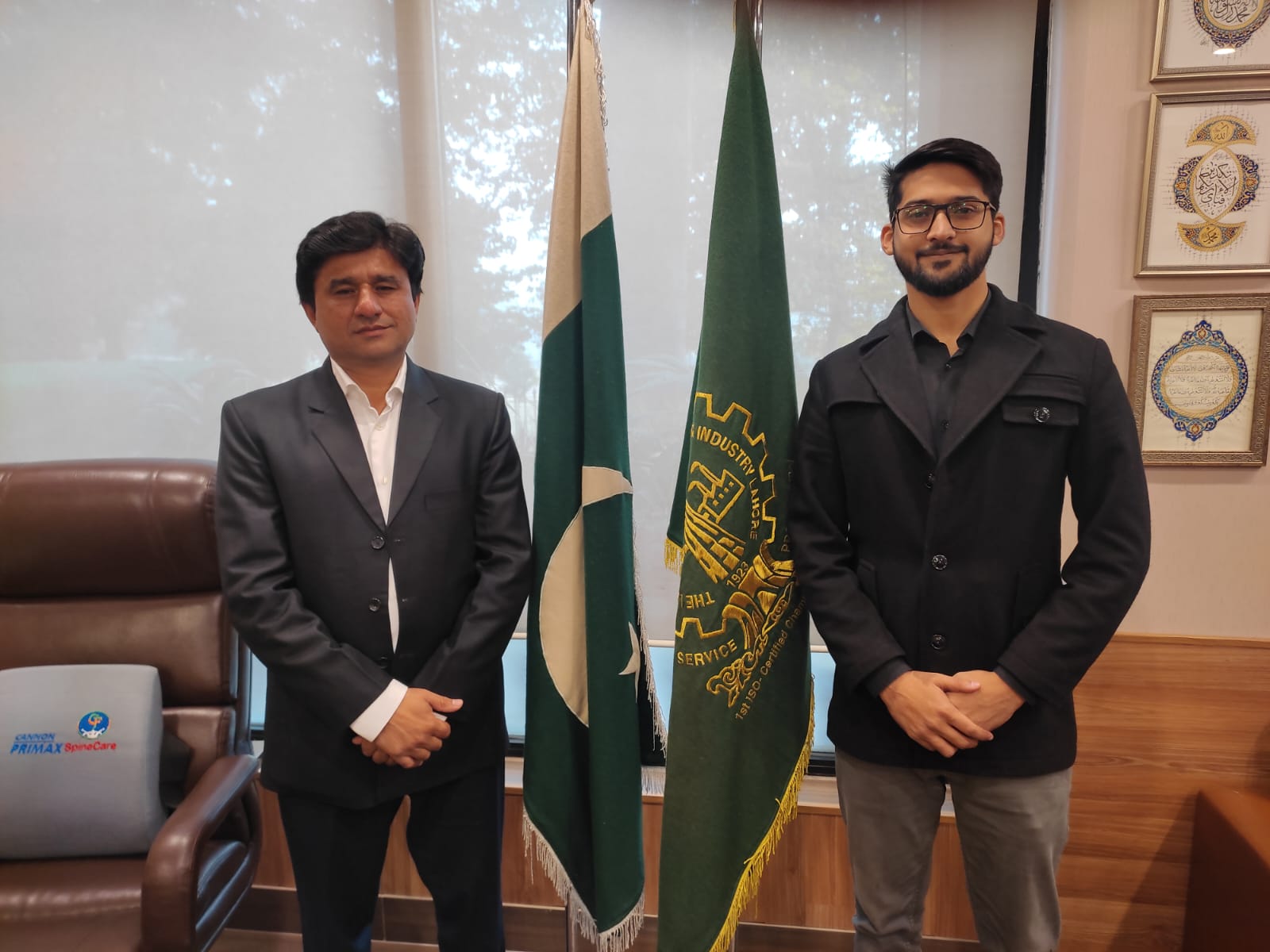 Regional Manager and Electrical & Instrumentation Consultant of Techno Control Corporation in a professional meeting